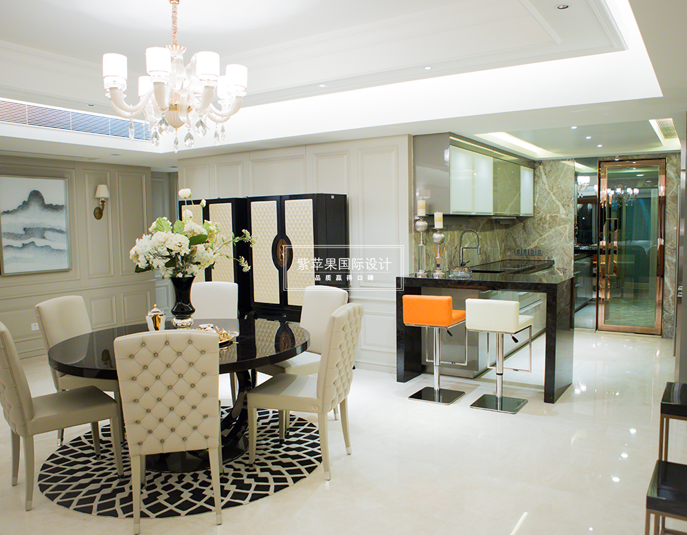 濱江凱旋門(mén)