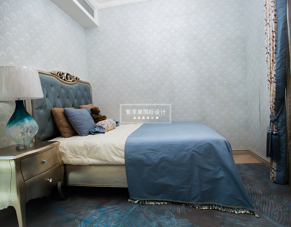 濱江凱旋門(mén)